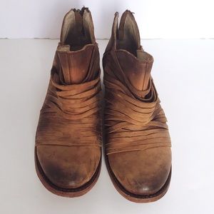 Freebird by Steven Score Booties, size 10